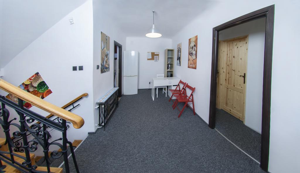 Wierzbno Hostel วอร์ซอ ภายนอก รูปภาพ