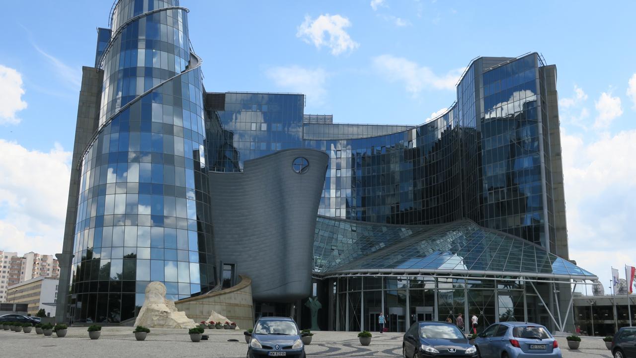 Wierzbno Hostel วอร์ซอ ภายนอก รูปภาพ