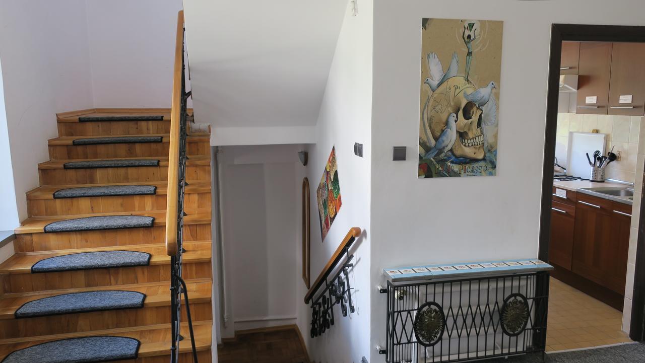 Wierzbno Hostel วอร์ซอ ภายนอก รูปภาพ