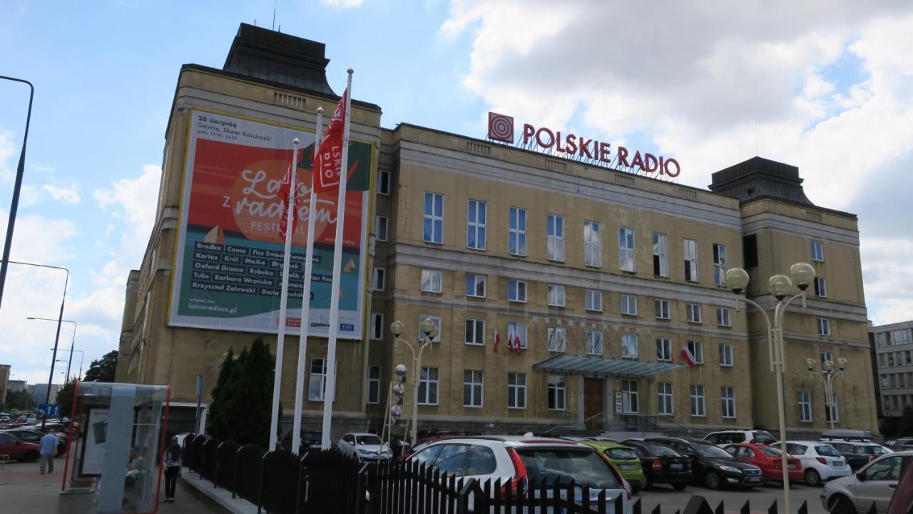 Wierzbno Hostel วอร์ซอ ภายนอก รูปภาพ